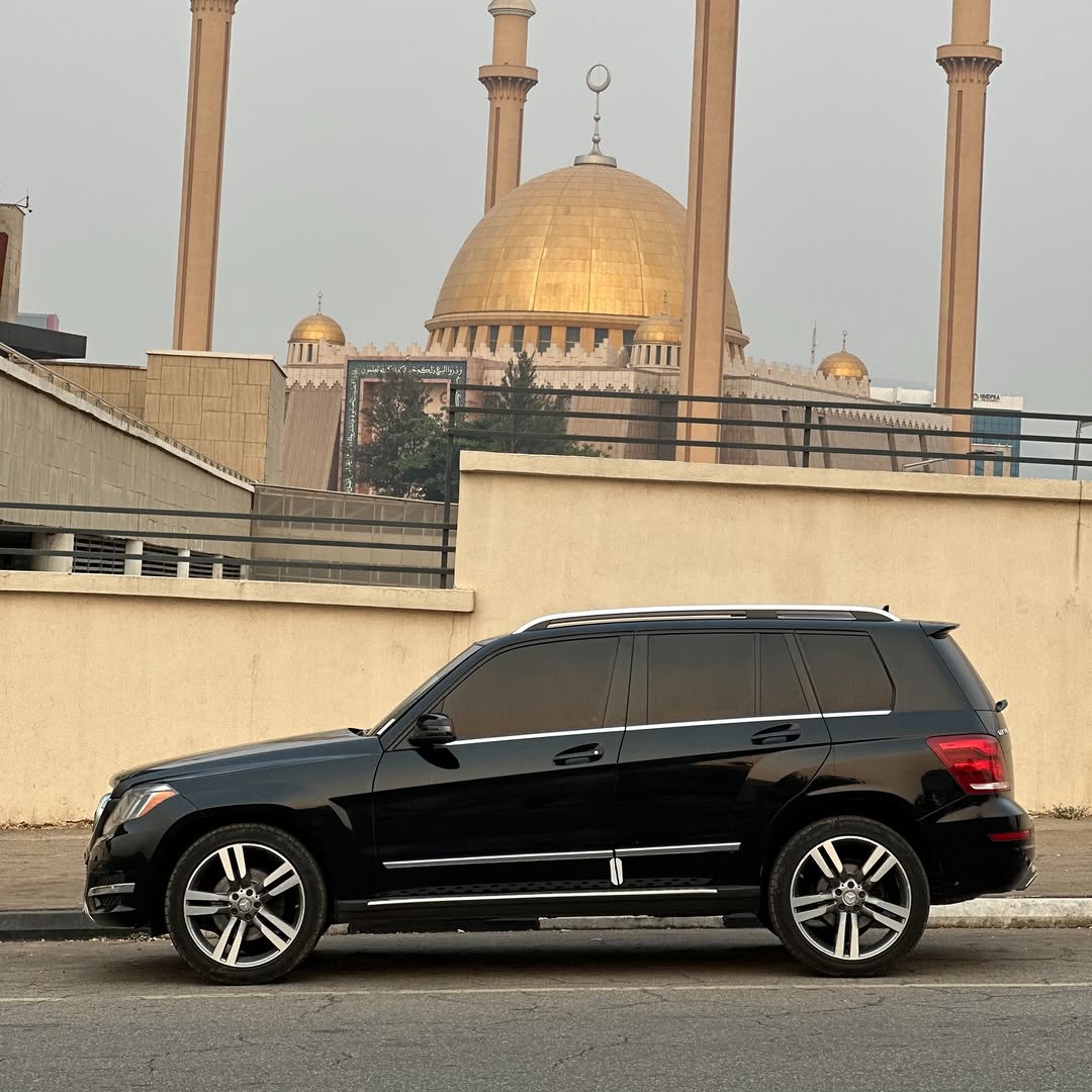 2014 Mercedes GLK350: Duty-Paid Luxury in Abuja