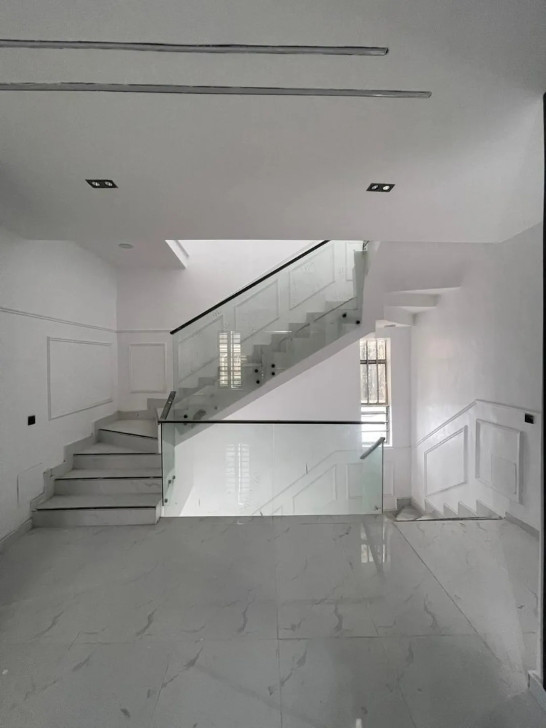 Grand 5-Bedroom Duplex with Resort-Style Pool in Lekki