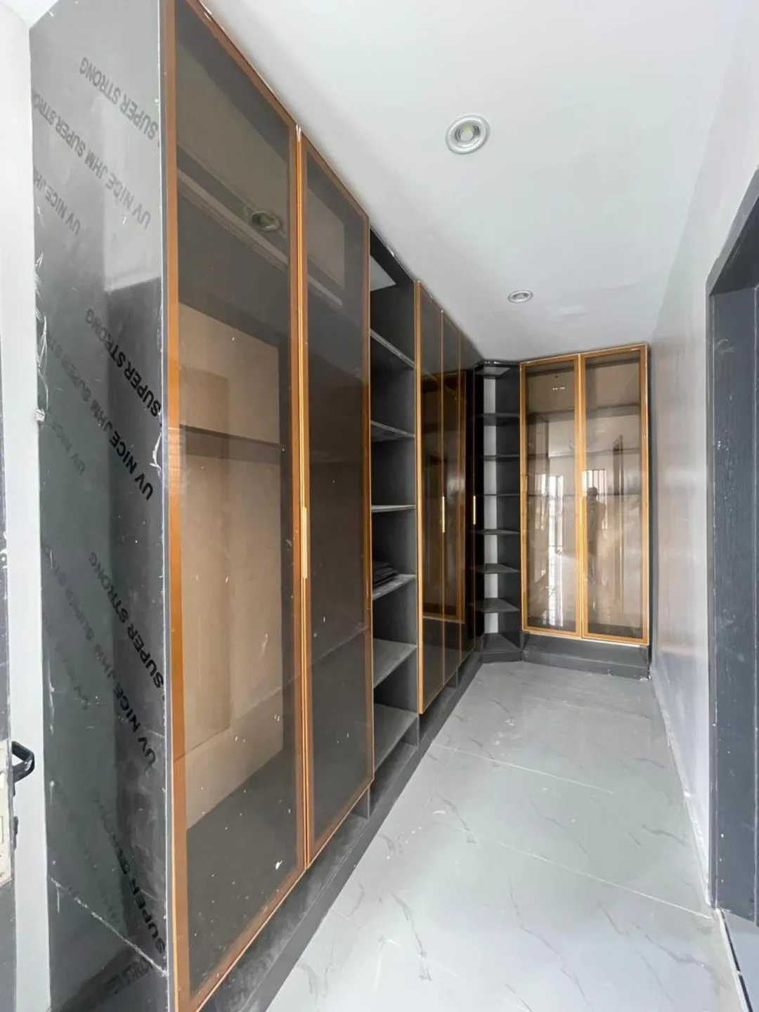 Grand 5-Bedroom Duplex with Resort-Style Pool in Lekki