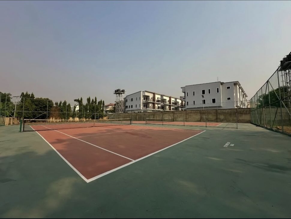 Serene Wuse Haven: 4BR Terrace Duplex with BQ