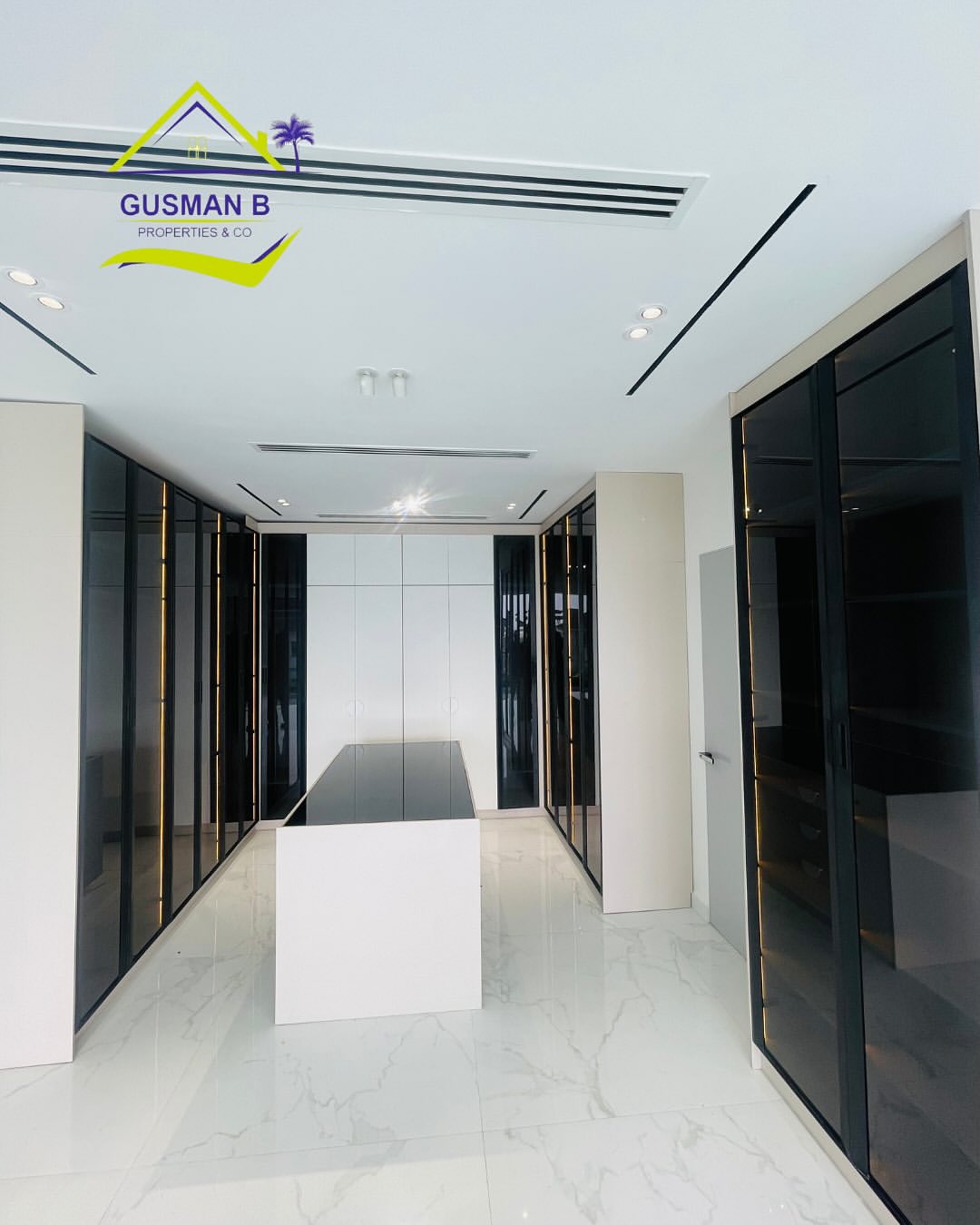 Lagos Luxury: 5-Bed Mansion with Pool & Cinema