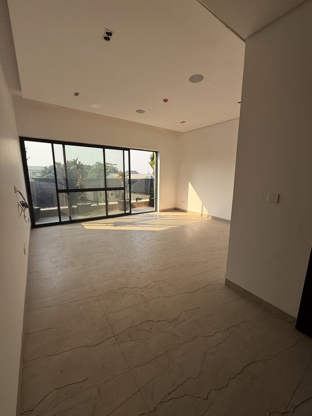 Opulent 7-Bed Smart Mansion in Serene Maitama