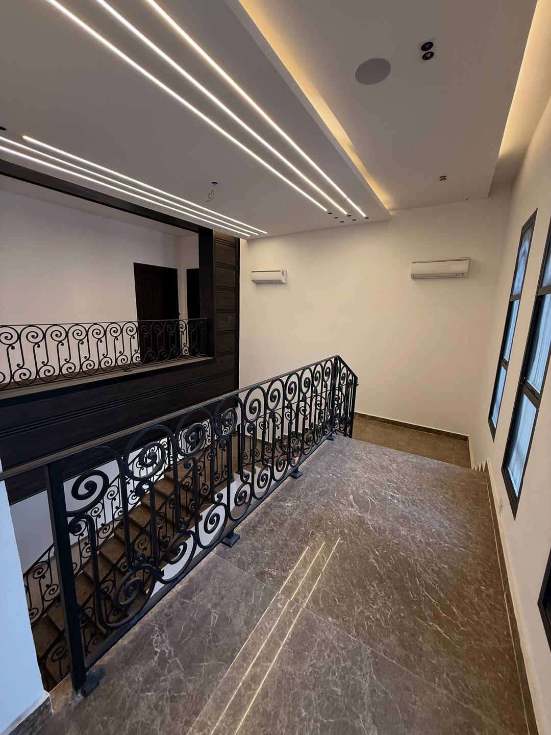 Opulent 7-Bed Smart Mansion in Serene Maitama