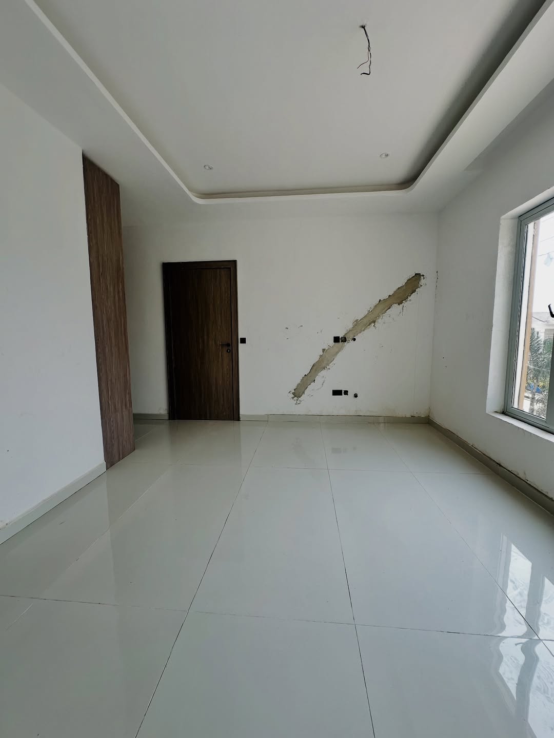 Lekki’s Finest 2-Bed Haven: Pool, Gym & Elevator