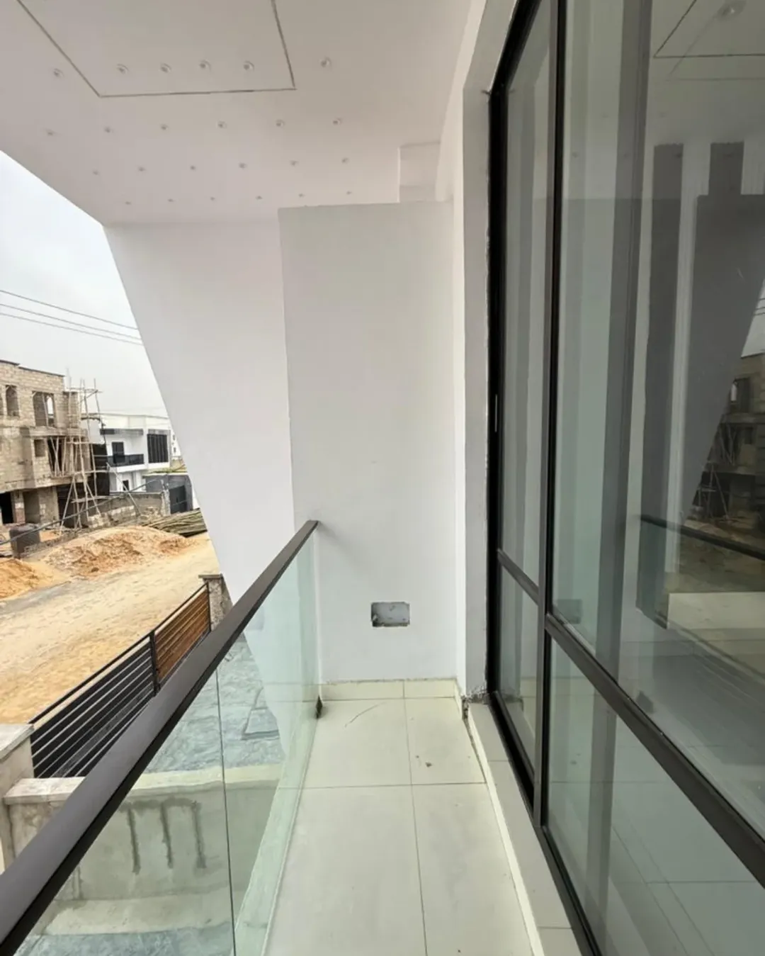 Spacious 4-Bedroom Duplex in Secure Ikota
