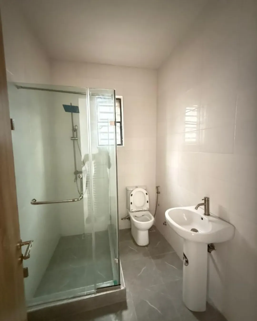 Elegant 4-Bed Duplex in Ikota | Governor’s Consent