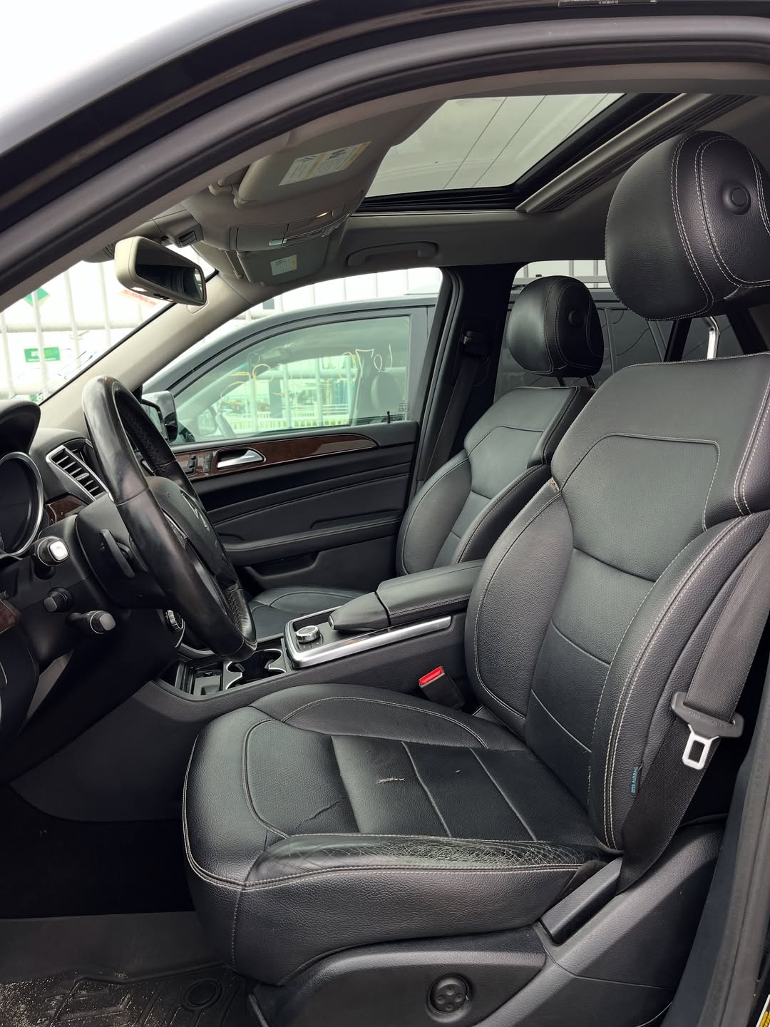 2014 Mercedes ML350: Accident-Free Luxury SUV