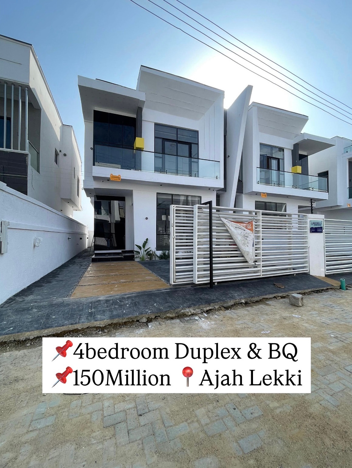 Lekki’s Finest: 4BR Smart Home in Secure Estate