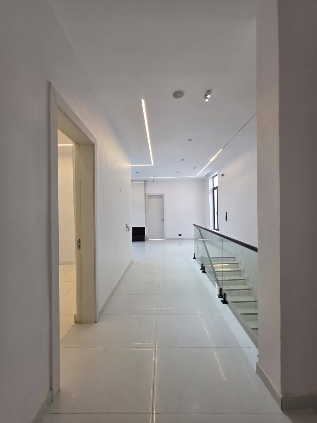 Lagos Luxury: 5-Bed Duplex with Private Pool & BQ