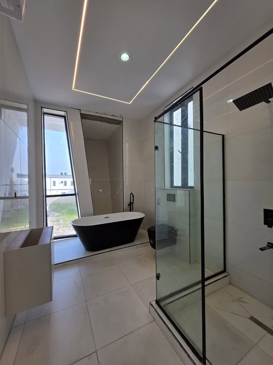 Lagos Luxury: 5-Bed Duplex with Private Pool & BQ