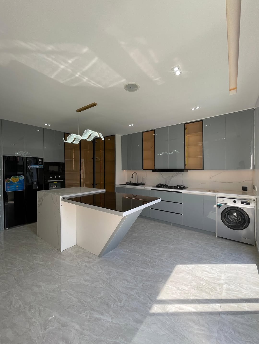 Your Lekki Oasis Awaits: 5-Bed Duplex with Pool & Cinema