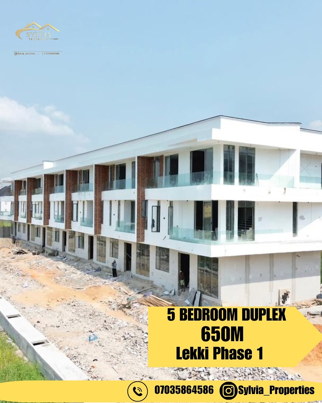 5-Bed Terrace Duplex + BQ: Rooftop Lounge & All En-Suites