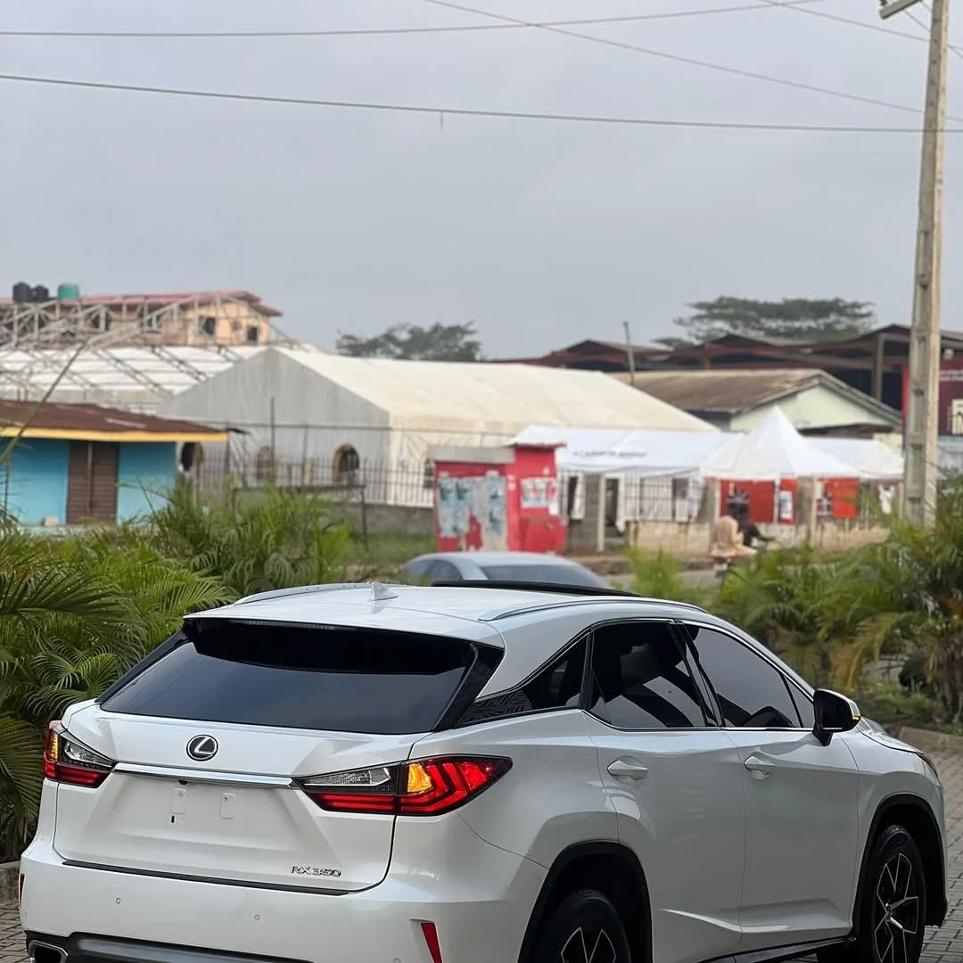 2018 Lexus RX350: Luxury & Safety, Priced to Sell