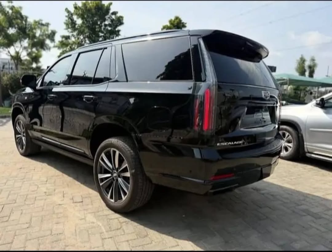 2025 Cadillac Escalade: Redefine Luxury in Lagos