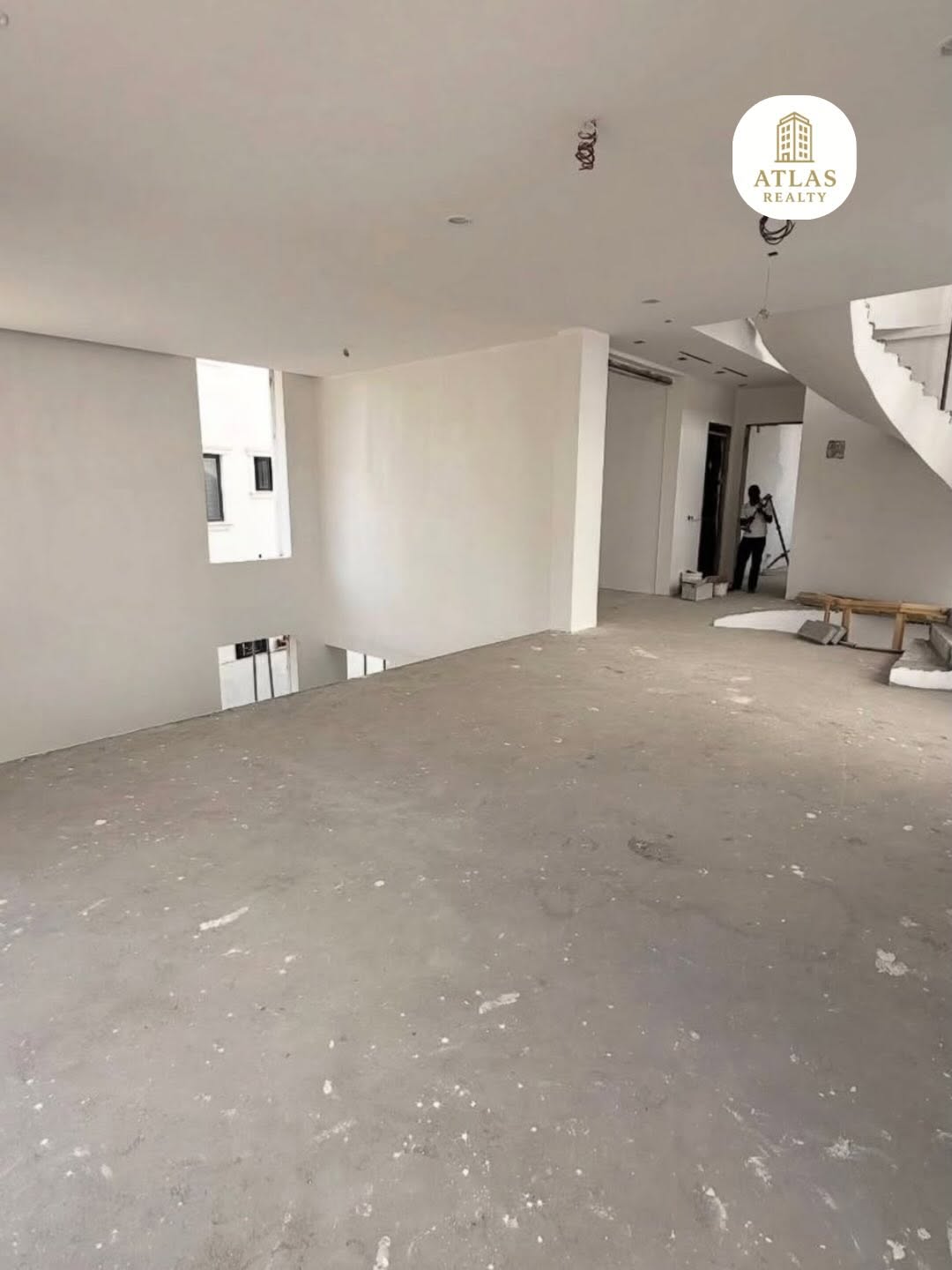 Elite Abuja Haven: Smart Living, Prestige Comfort