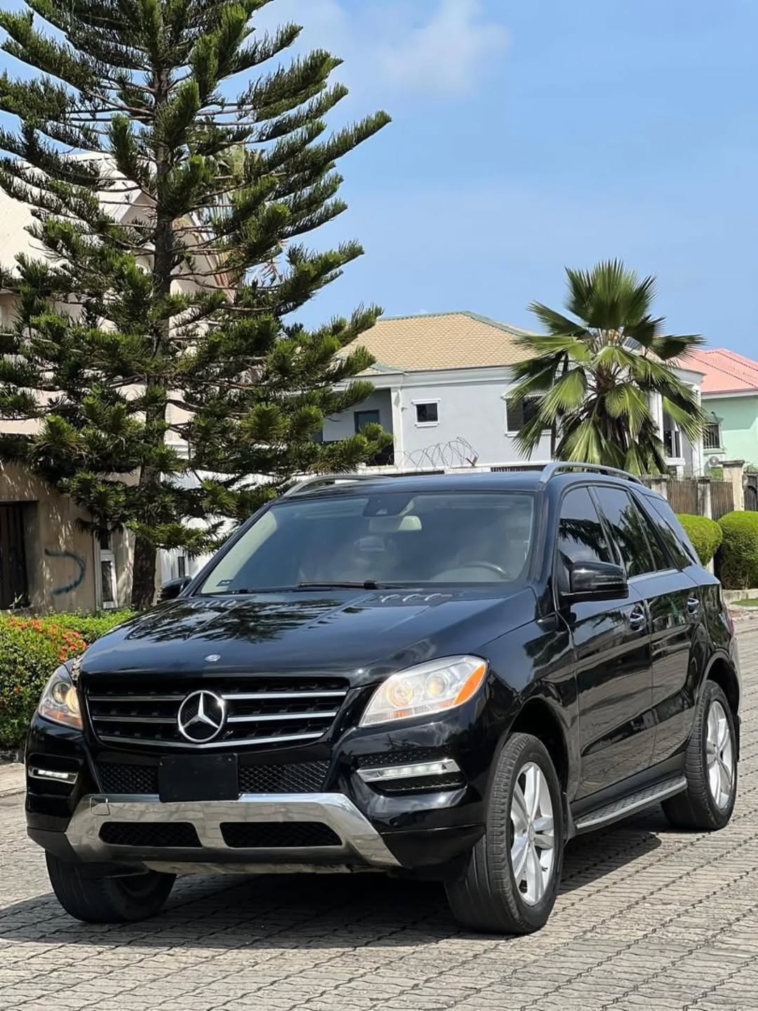 2013 Mercedes ML350: 2023 Custom Perfection