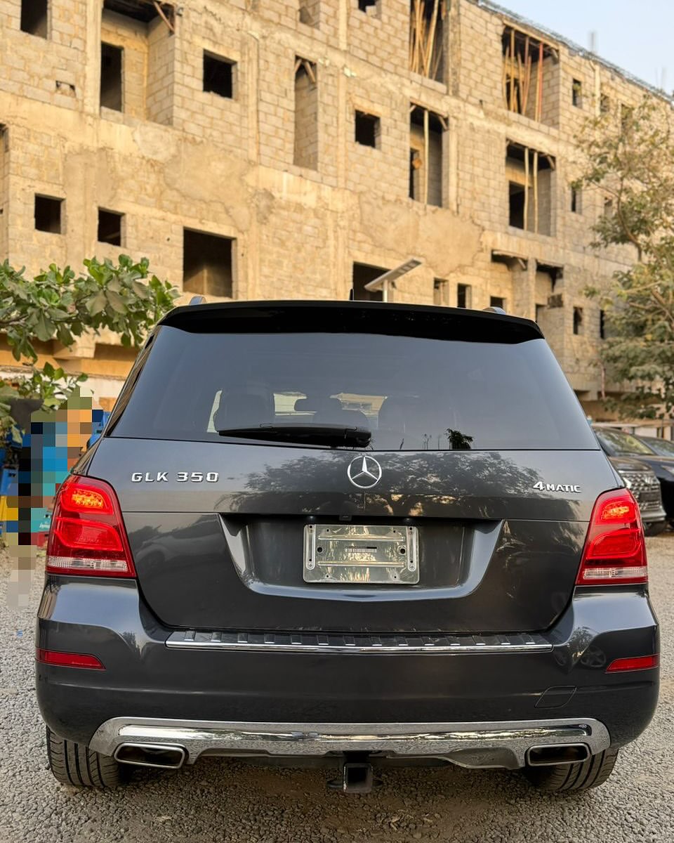 Luxury SUV: Panoramic Roof, Keyless & Full Options