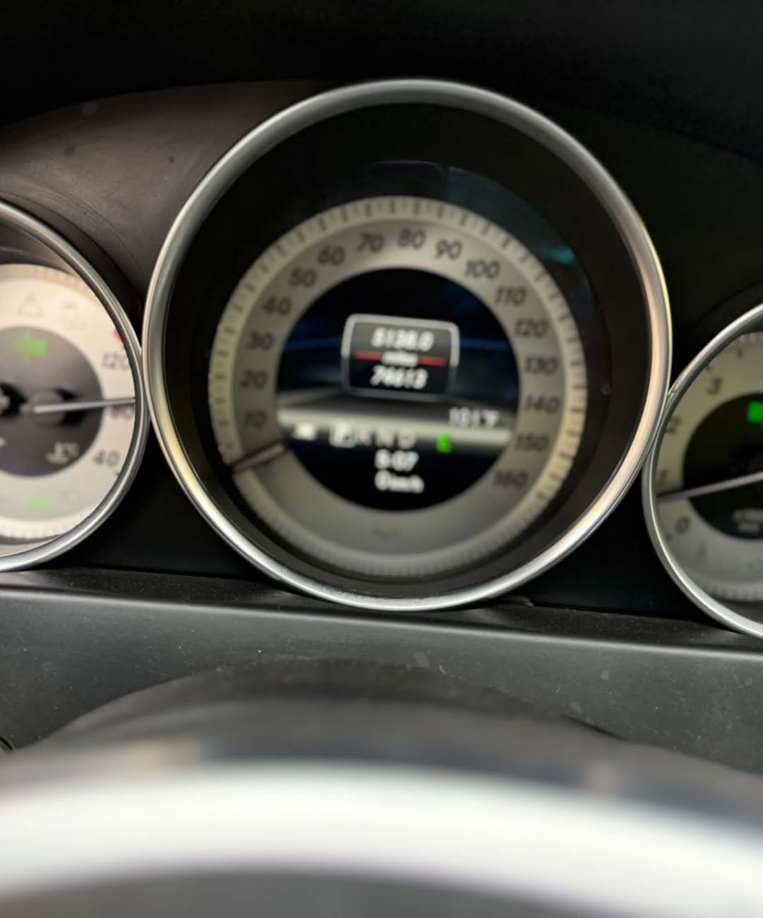 Luxury 2013 Mercedes C300: Panoramic Roof & 4MATIC