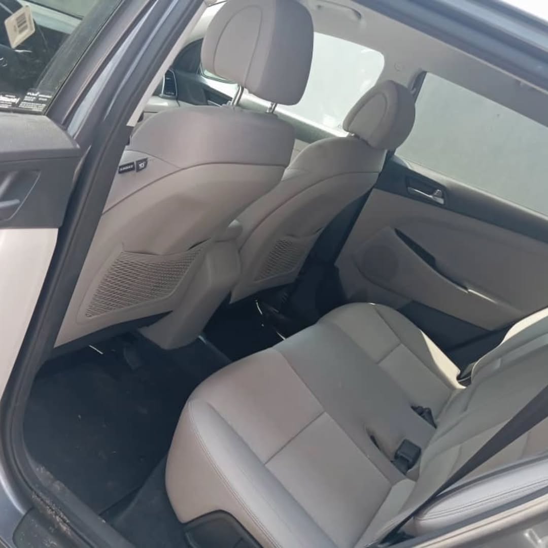 Luxury Hyundai Tucson: Full Options, Direct Owner