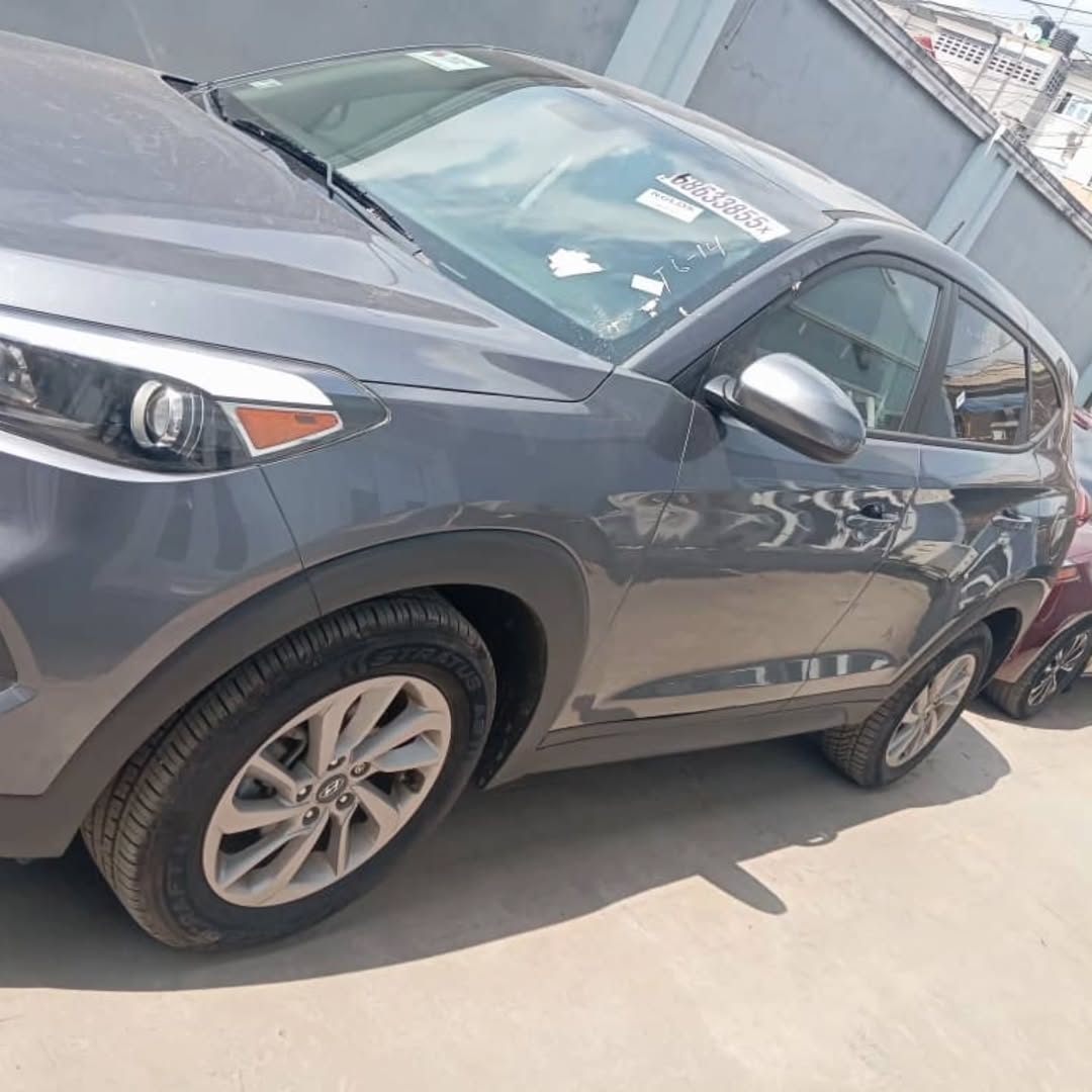 Luxury Hyundai Tucson: Full Options, Direct Owner