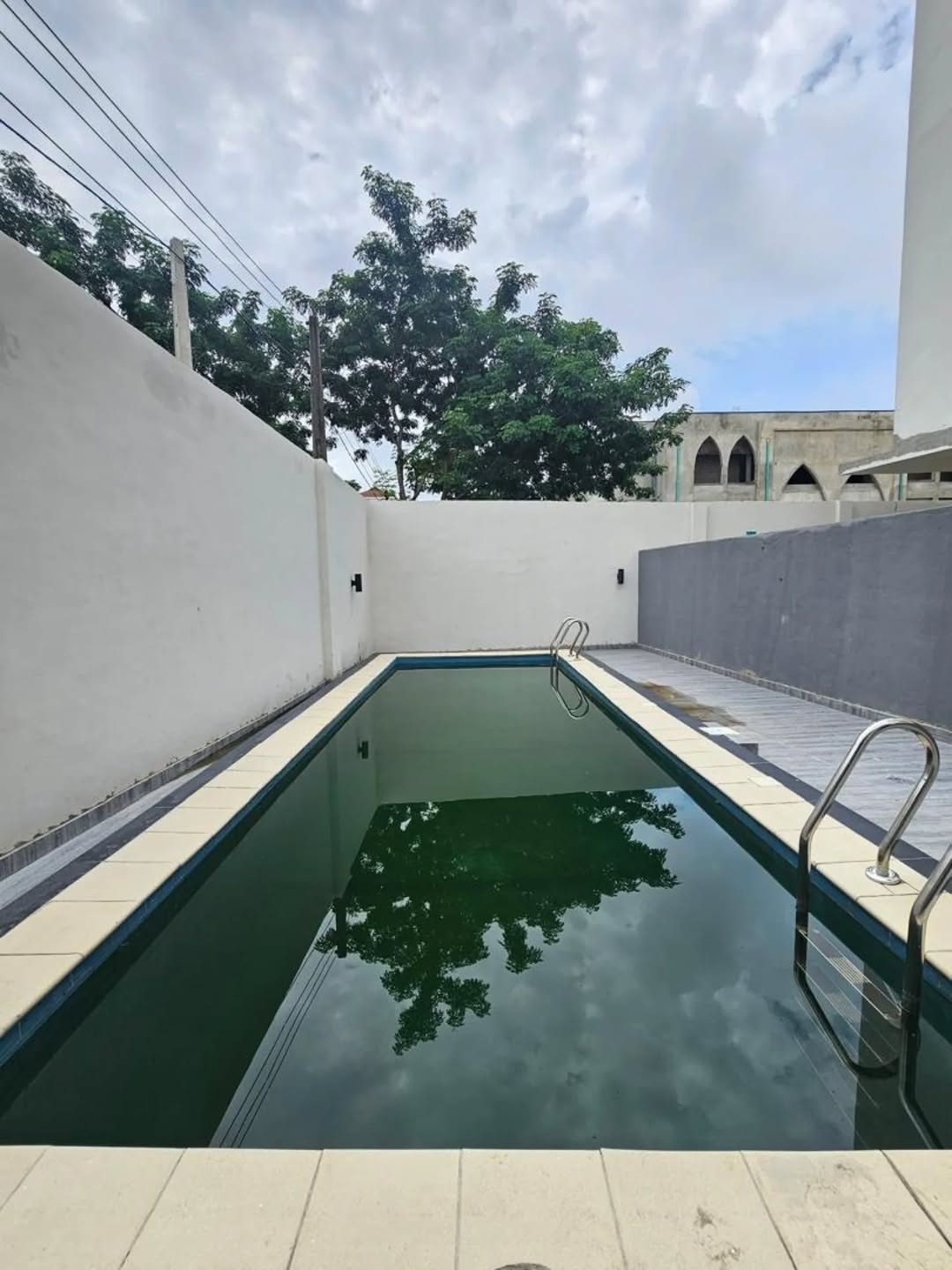 Ikoyi’s Last Luxury Estate Gem: Elevator & Pool