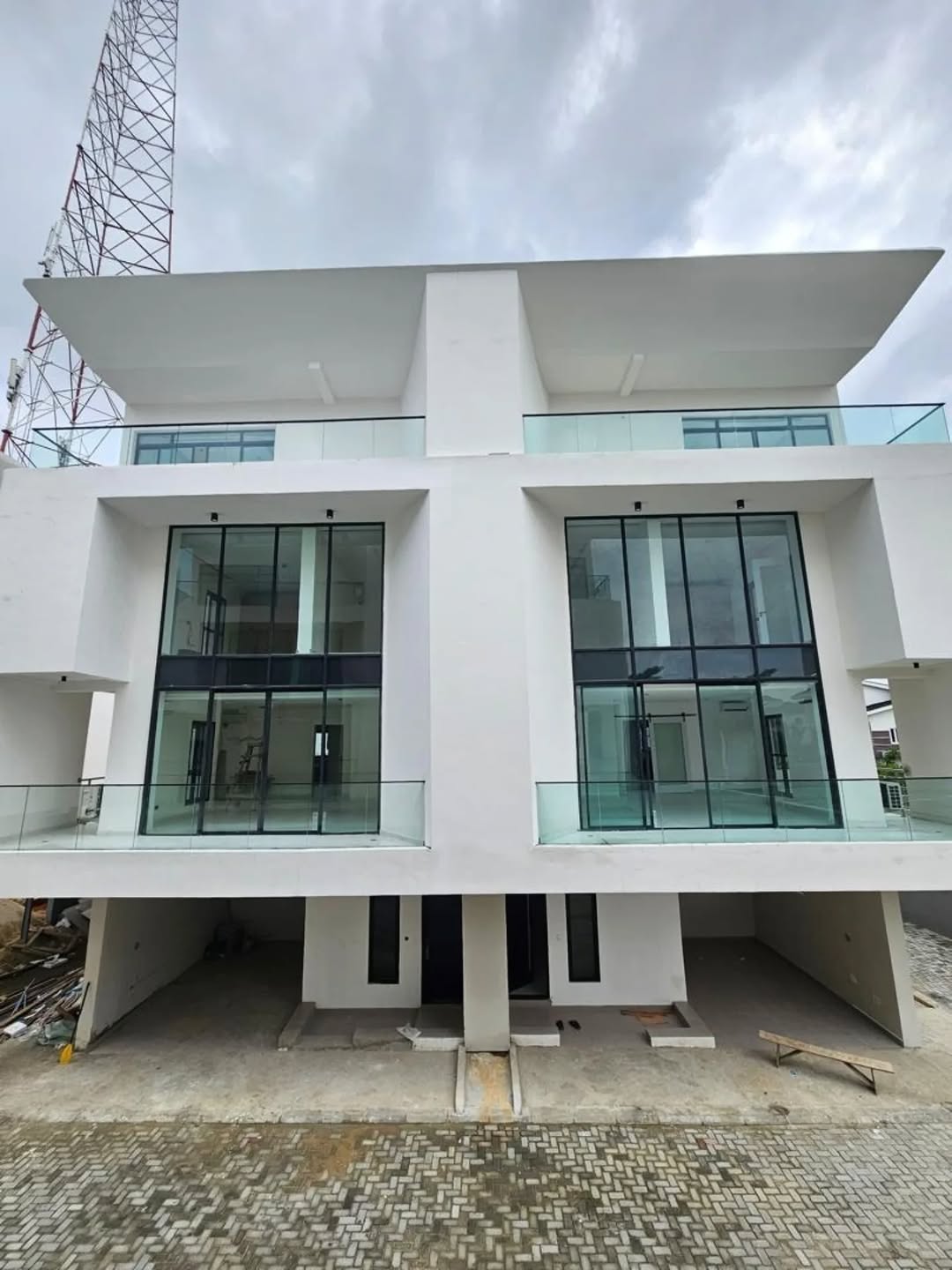 Ikoyi’s Last Luxury Estate Gem: Elevator & Pool