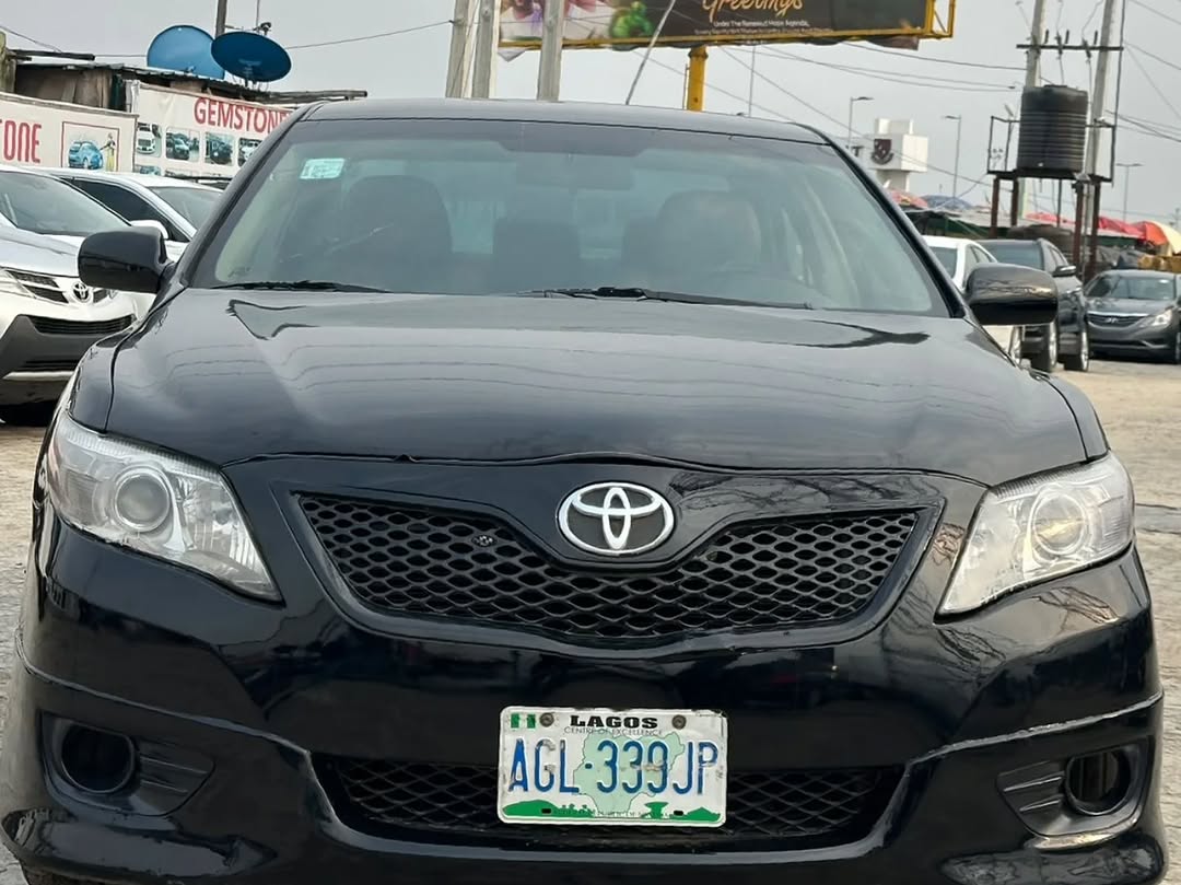 2011 Camry SE: Perfect Engine, Ready to Drive