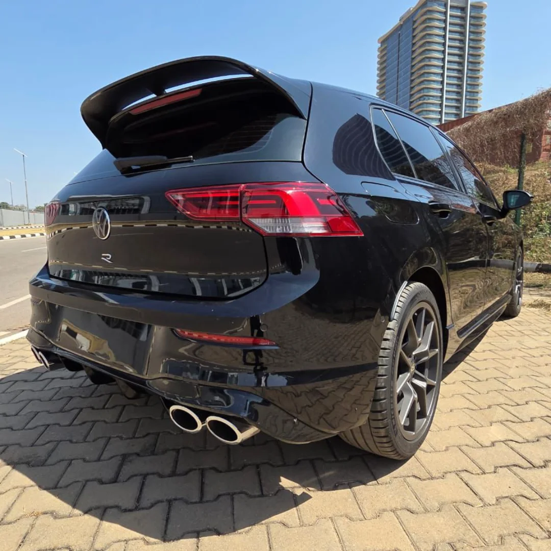 2023 Golf R: Pure Power, Premium Comfort