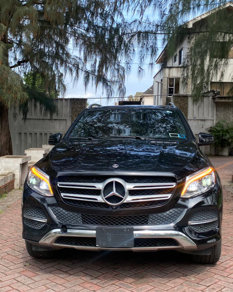 2017 GLE350: Panoramic Luxury & 360° Tech