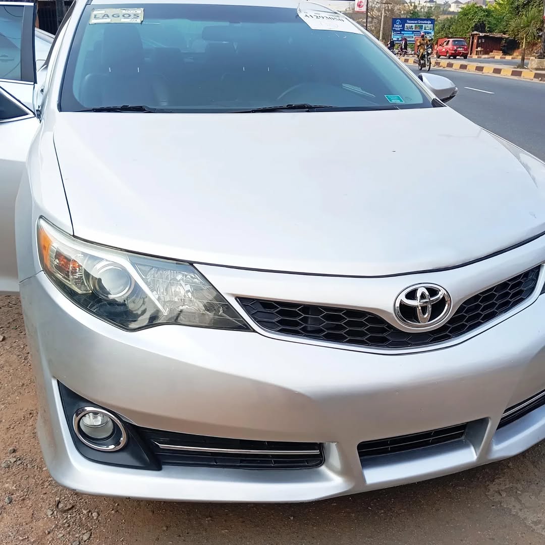 2013 Toyota Camry SE: Sharp, Reliable, ₦13.8m
