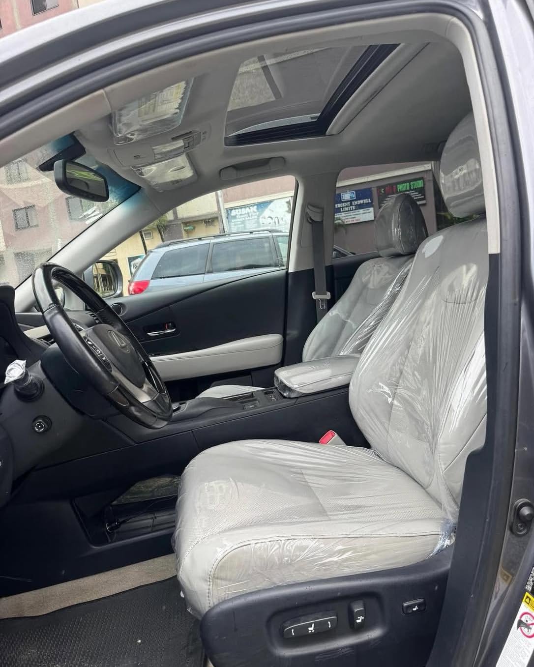 Lexus RX350: 40% Down, Drive Luxury Now