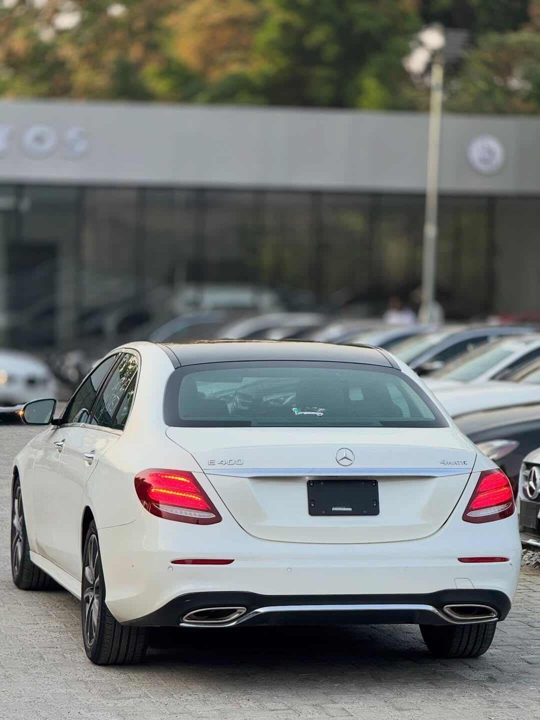 Immaculate 2018 Mercedes E400: Duty-Paid Luxury