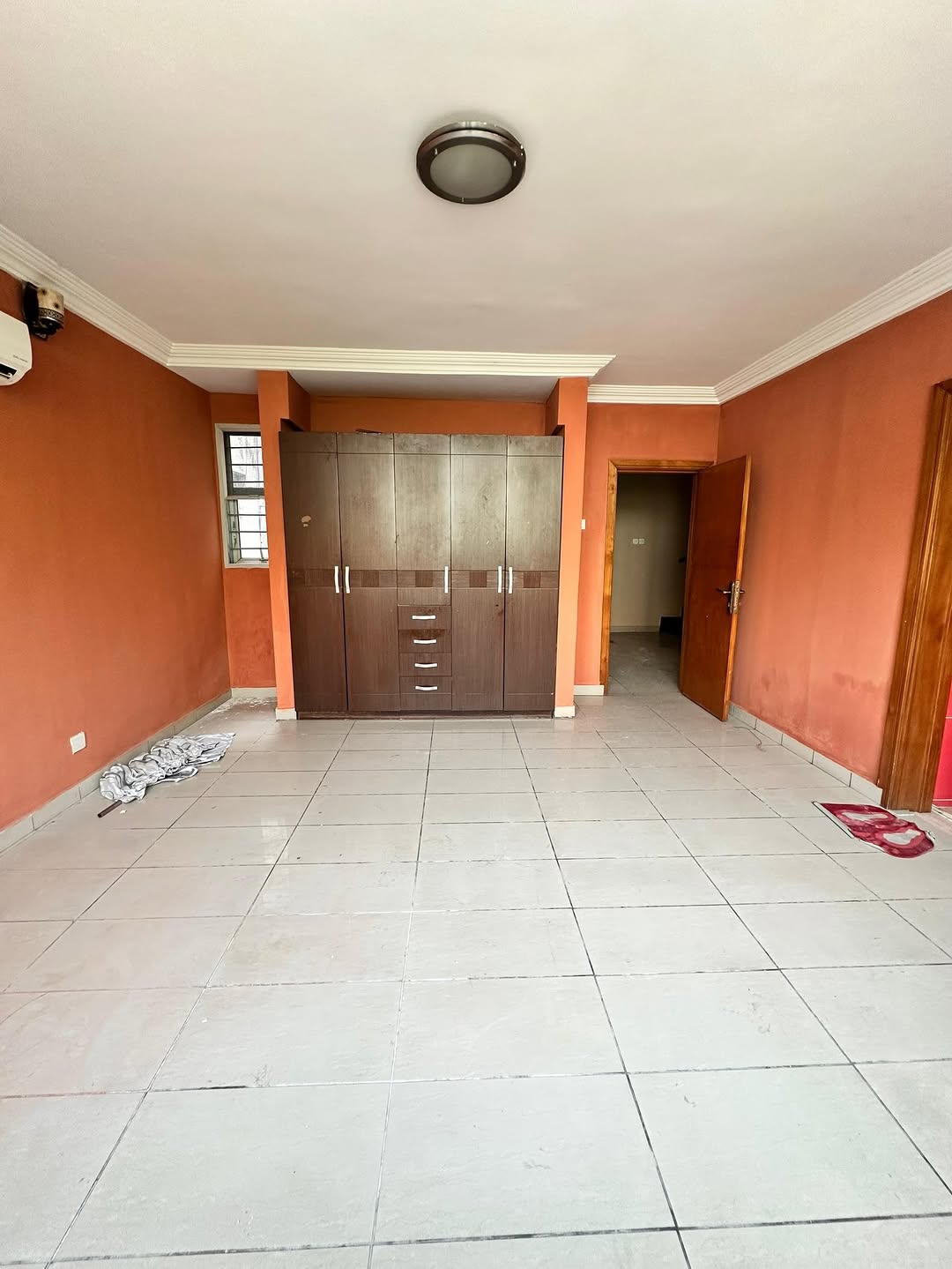 Lekki Phase 1: Spacious 4-Bed Duplex with Serenity & BQ