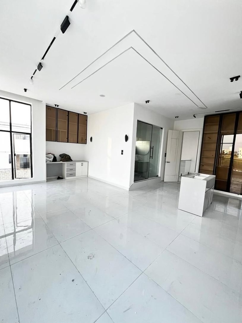 5-Bed Chevron Duplex with Pool & BQ: 450M