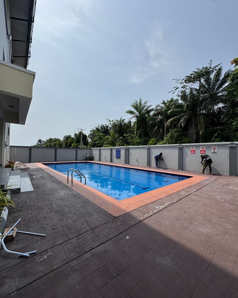 Ultimate 5-Bed Cinema & Pool Estate in Lekki
