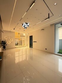 3808359641693808402_img_1