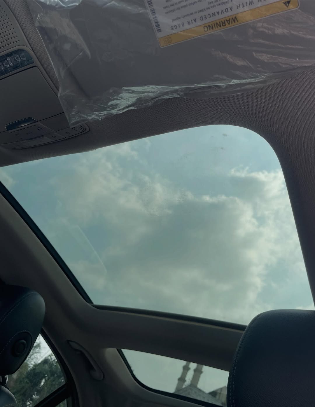 Luxury C300 4MATIC w/ Panoramic Sunroof
