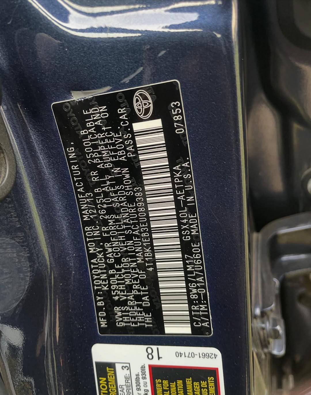 Luxury 2014 Toyota Avalon: Sunroof & Tech