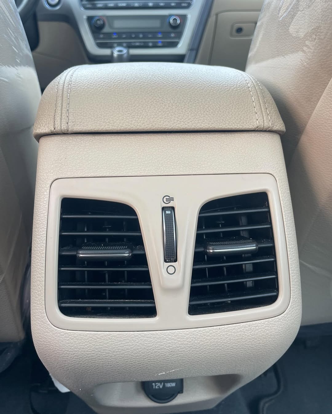 Luxury Sonata: Panoramic Sunroof & Premium Tech