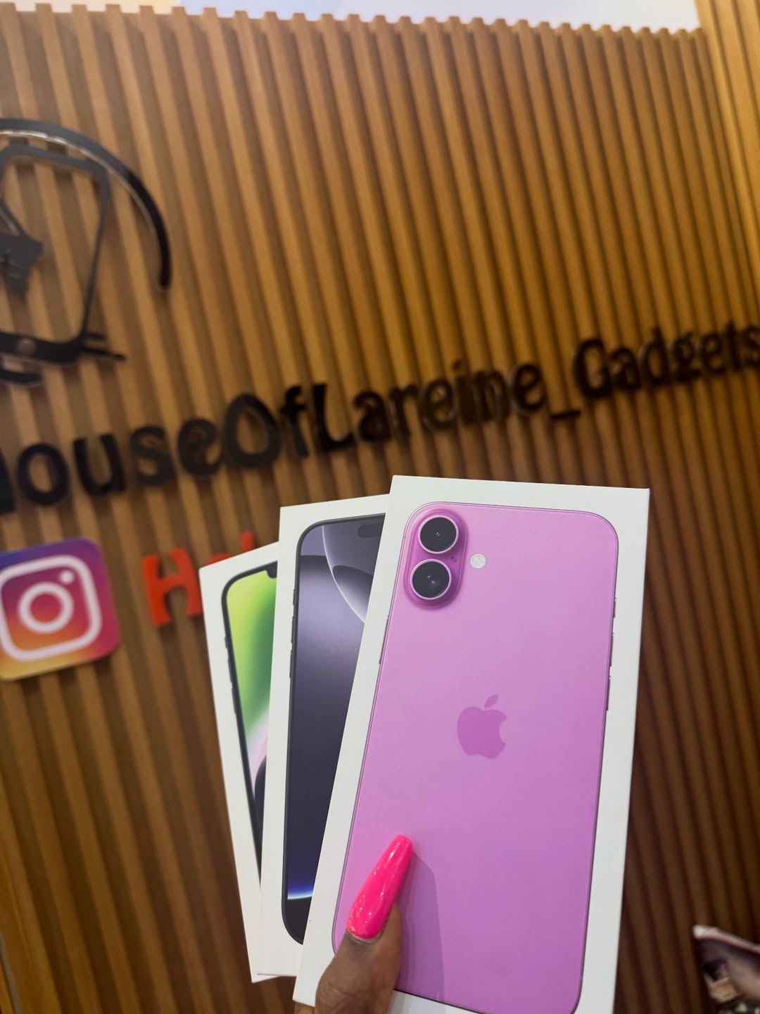 Tech Treasures for Valentine’s Sweetest Surprises