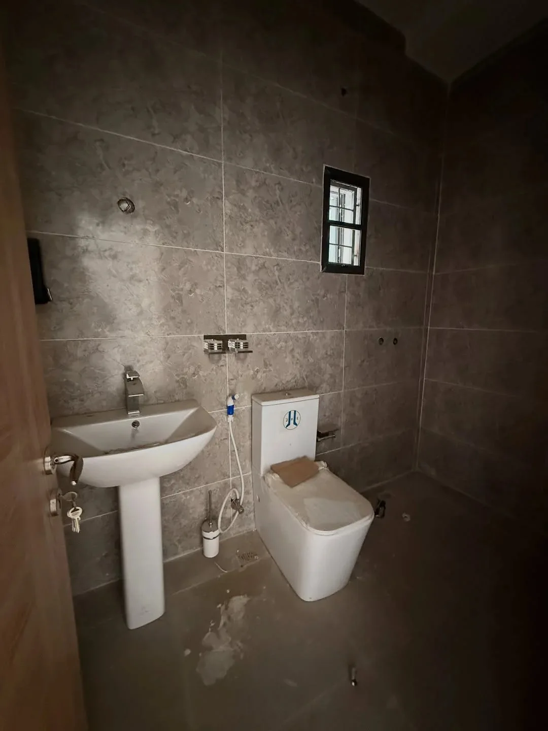 Elegant 4-Bedroom Terrace Duplex with BQ in Gwarimpa