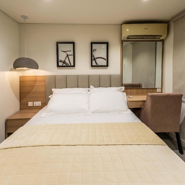 Cozy Lagos Hideaway with Private Garden Views