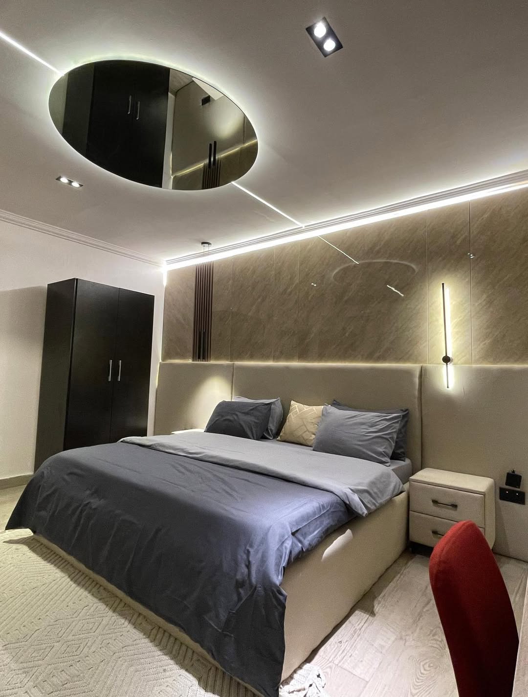 Lekki’s Premier Shortlet: Panoramic Views & 24/7 Power