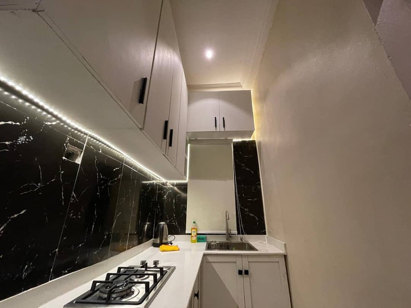 Lekki Phase 1 Oasis: Your All-Inclusive 1BR Retreat