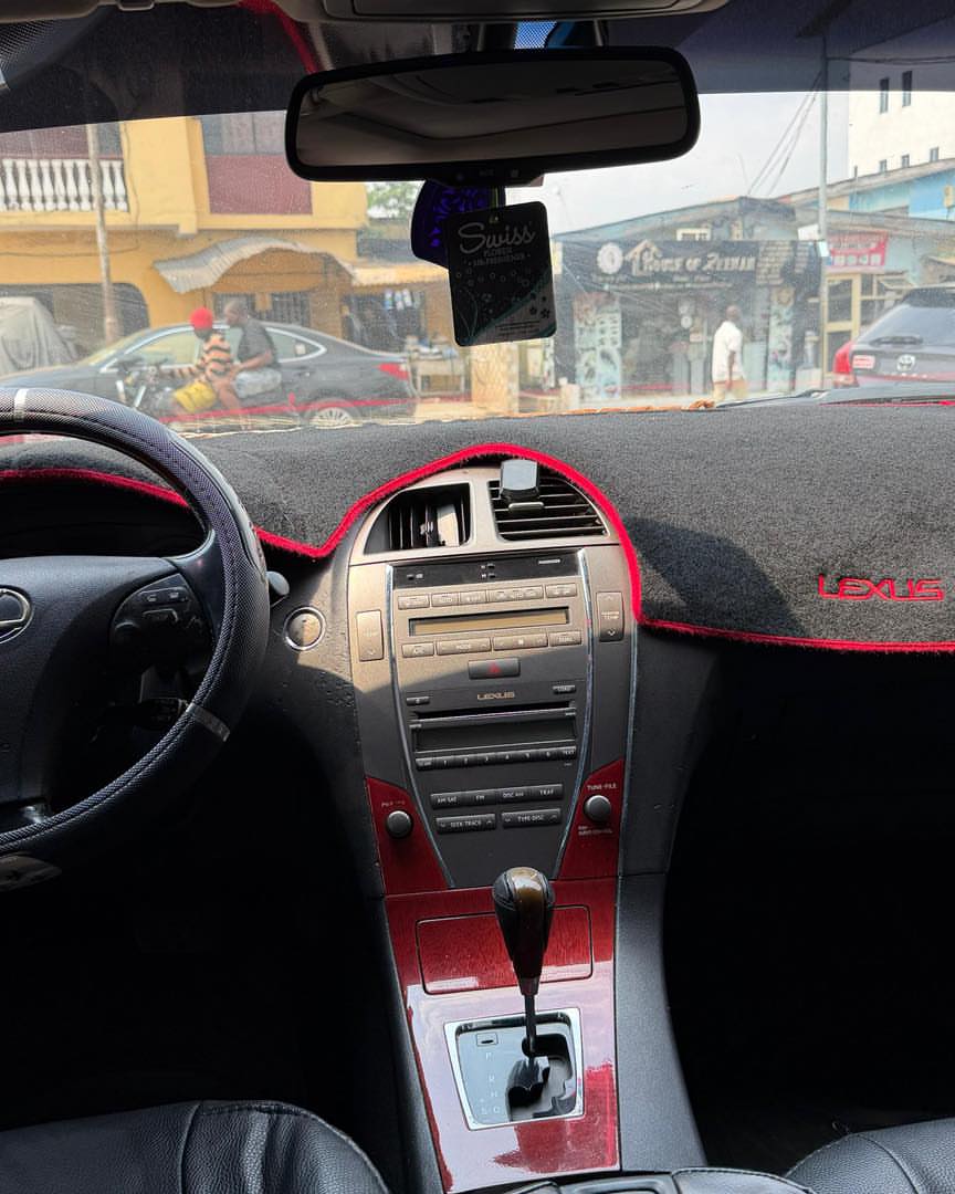 Luxury Lexus ES350: V6 Power, 8.15M Deal!