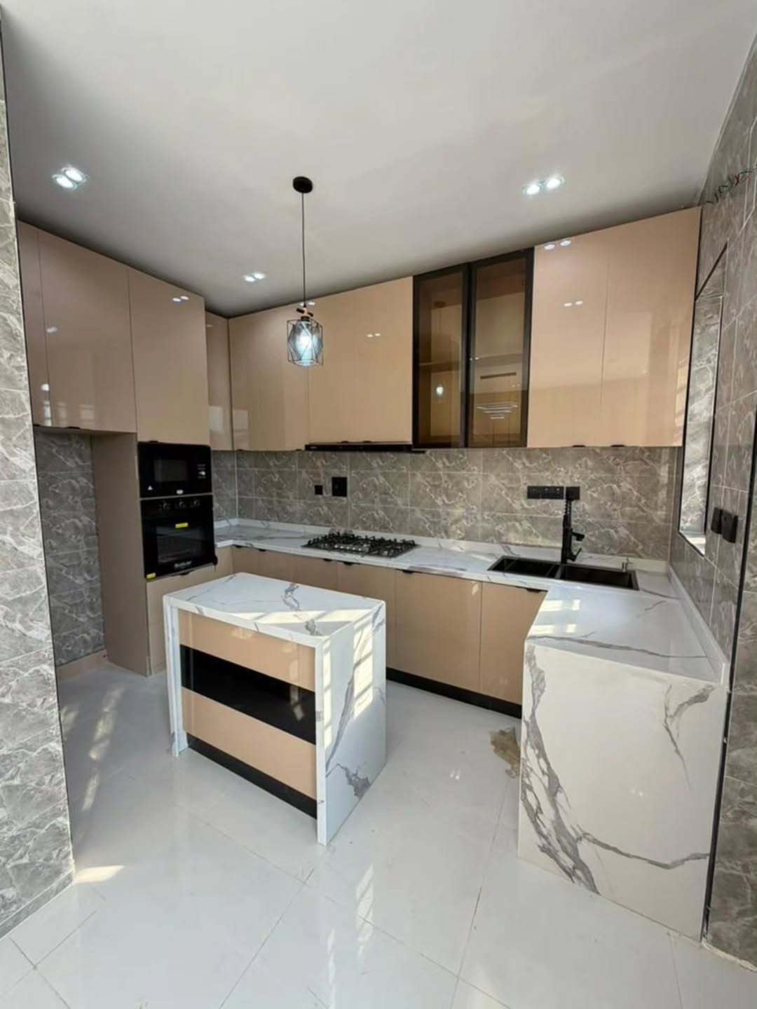 Lekki’s Finest: 2-Bedroom Haven with Premium Finishes