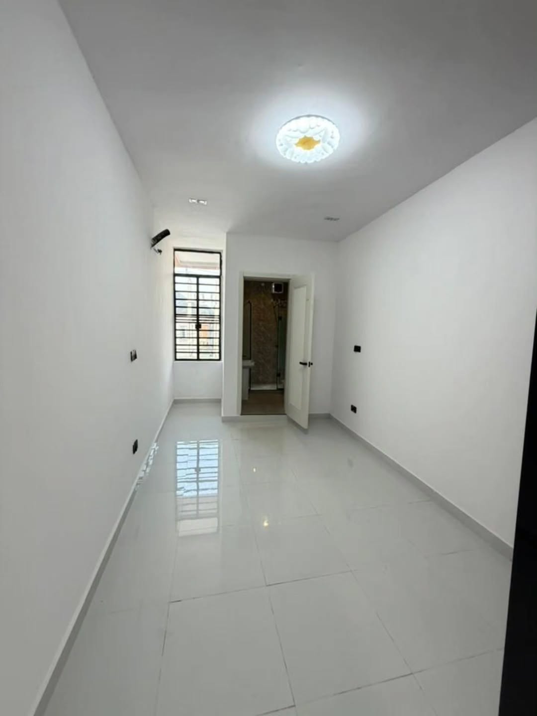 Lekki’s Finest: 2-Bedroom Haven with Premium Finishes