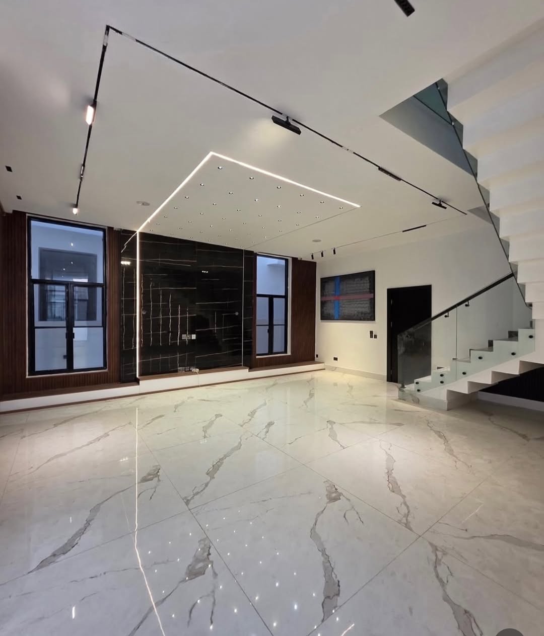 Lekki Phase 1: Your Ultimate 5-Bedroom Estate Masterpiece