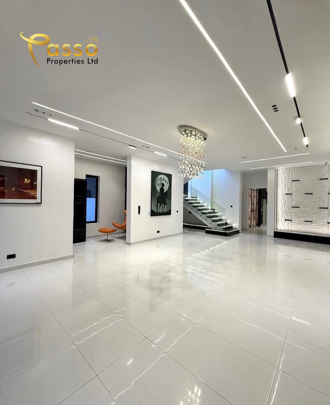 Sleek 5-Bed Haven with Pool in Ajah