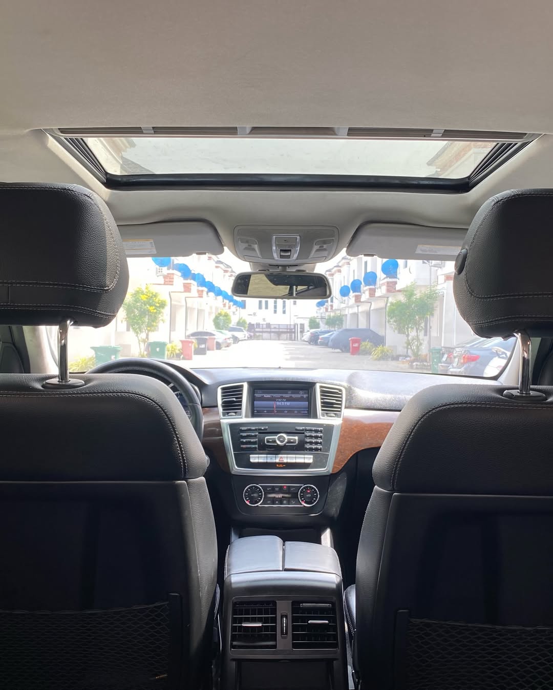 Pristine 2013 ML 350: Low Mileage & Accident-Free